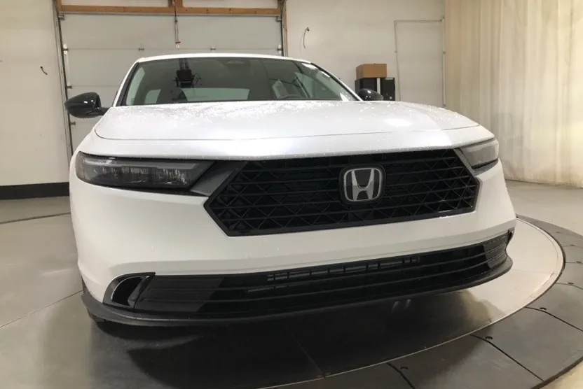 2025 Honda Accord SE photo 1