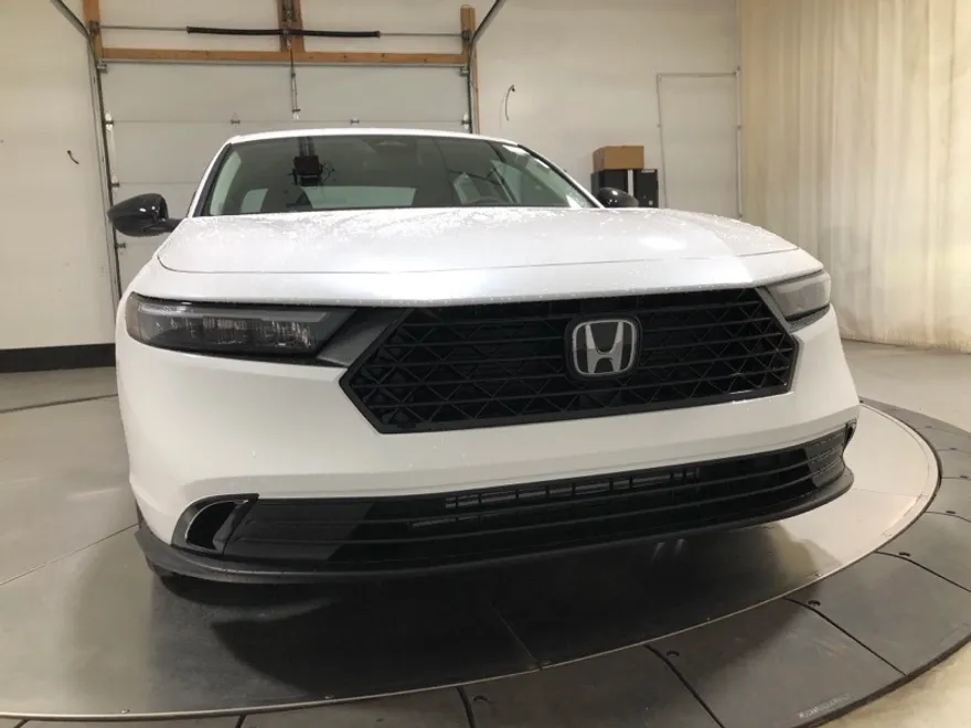 2025 Honda Accord SE photo 1
