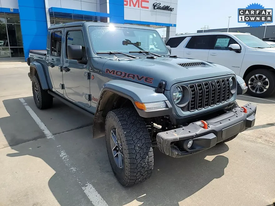 2024 Jeep Gladiator Mojave photo 1