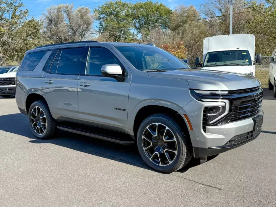 2026 Chevrolet Tahoe RST photo 1