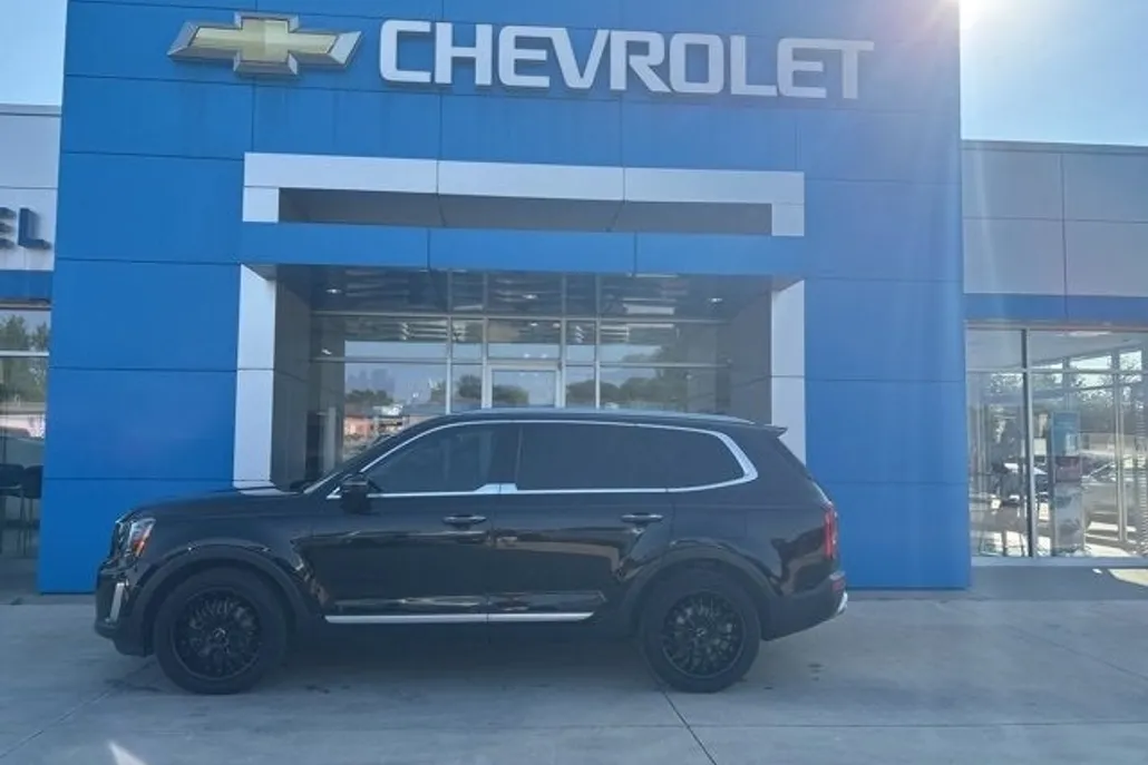 2021 Kia Telluride S photo 1