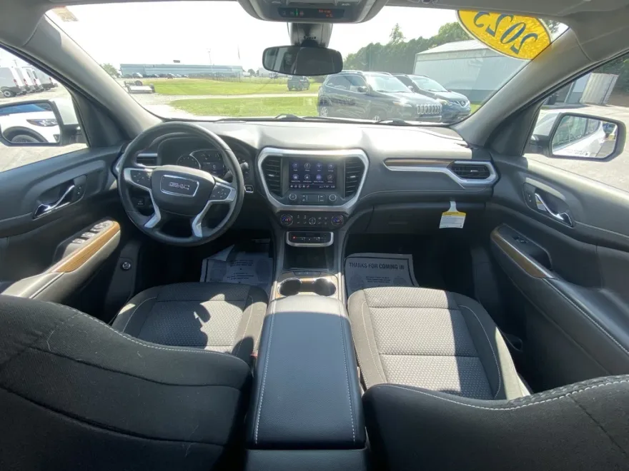 2023 Gmc Acadia SLE photo 1