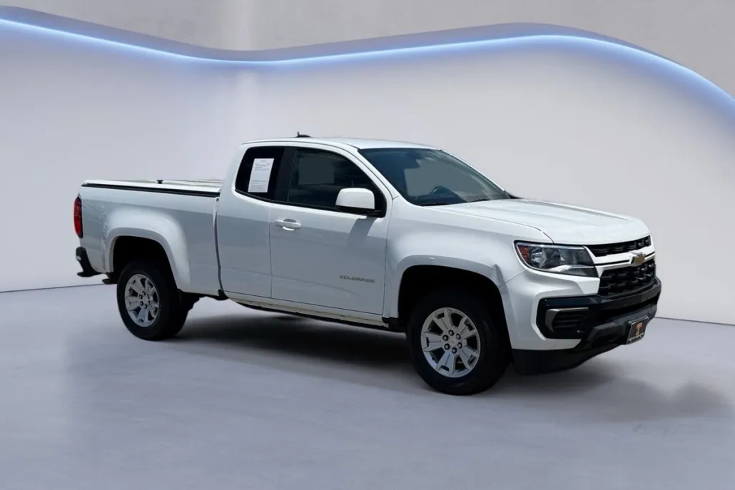 2022 Chevrolet Colorado LT photo 1