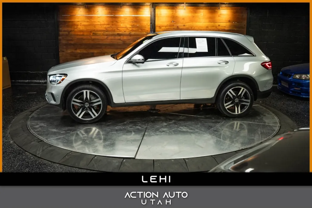2020 Mercedes Benz GLC 300 4MATIC photo 1