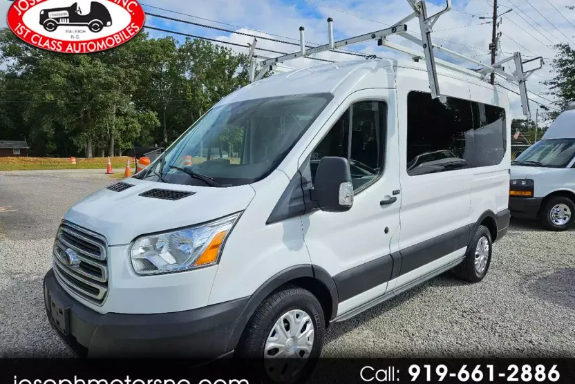 2019 Ford Transit XLT photo 1