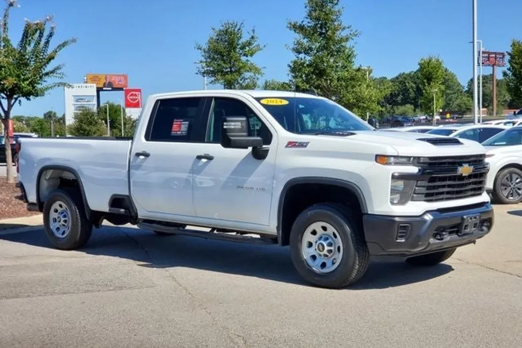 2024 Chevrolet Silverado 3500HD Work Truck photo 1