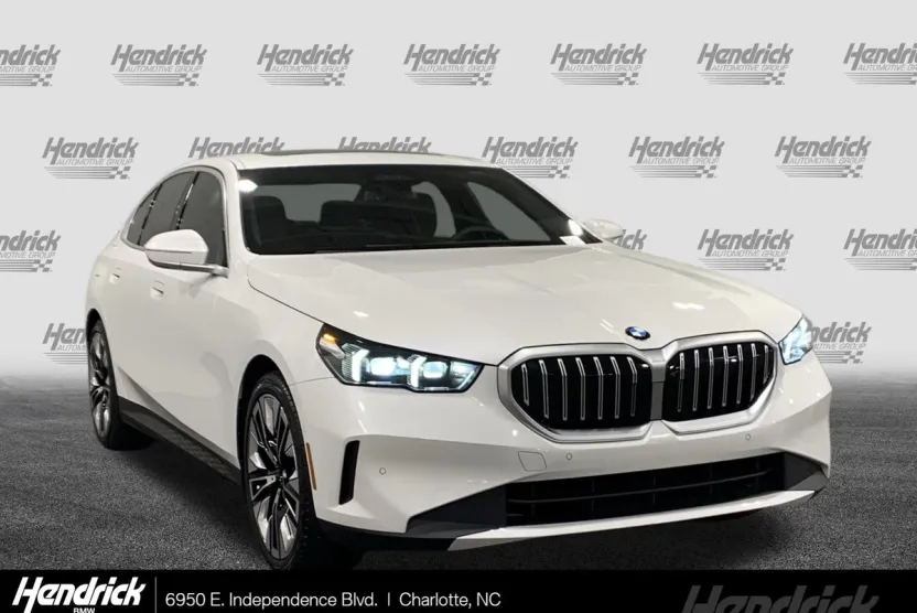 2026 Bmw 530i photo 1
