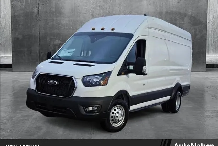 2025 Ford Transit photo 1