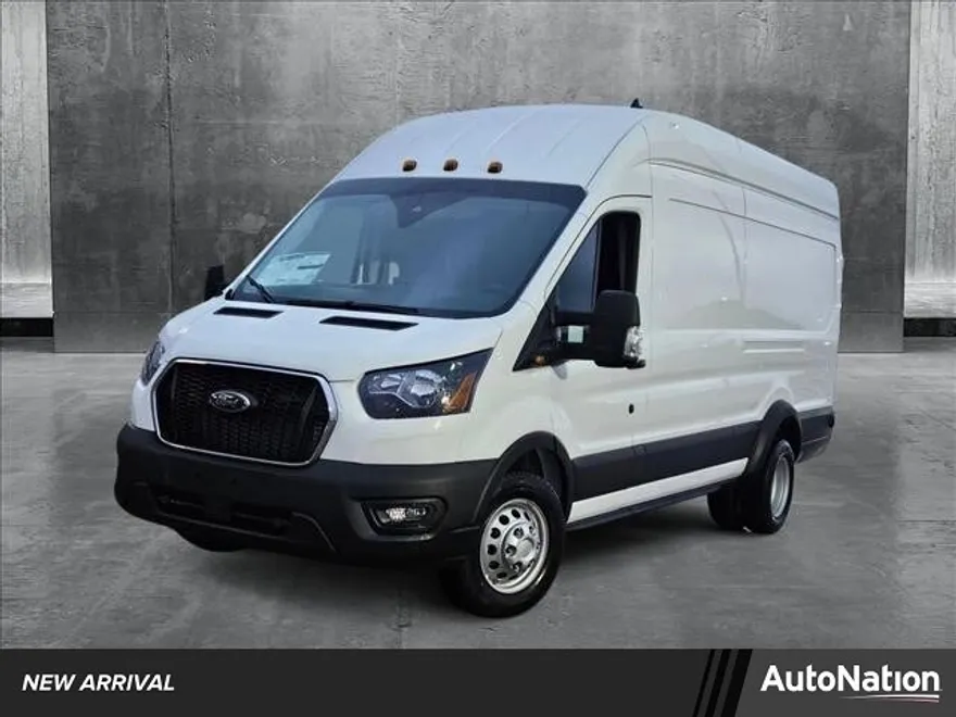 2025 Ford Transit photo 1