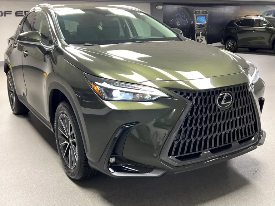 2026 Lexus NX 350 Premium photo 1