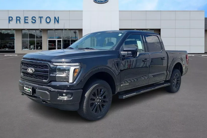 2025 Ford F-150 Lariat photo 1