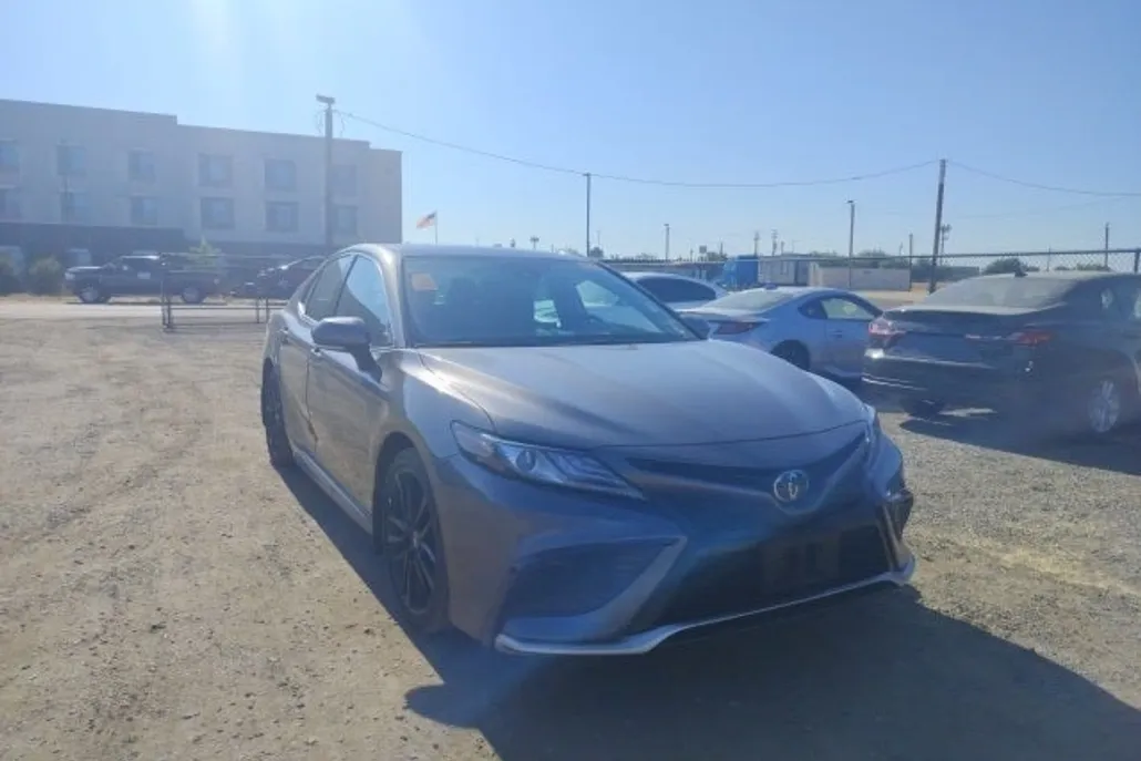 2024 Toyota Camry XSE V6 photo 1