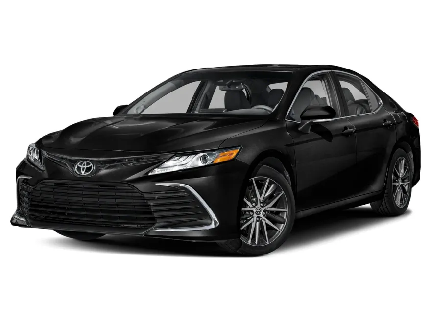 2021 Toyota Camry XLE photo 1