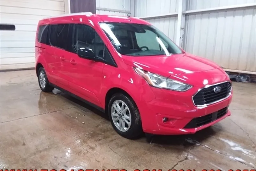 2019 Ford Transit Van XLT photo 1