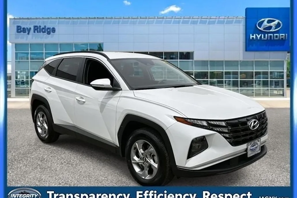 2022 Hyundai Tucson SEL photo 1