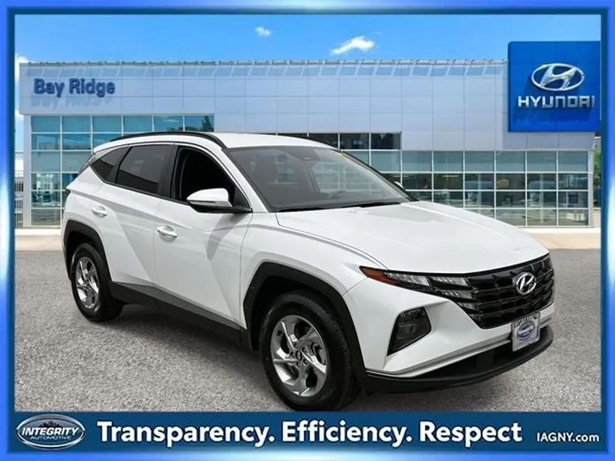 2022 Hyundai Tucson SEL photo 1