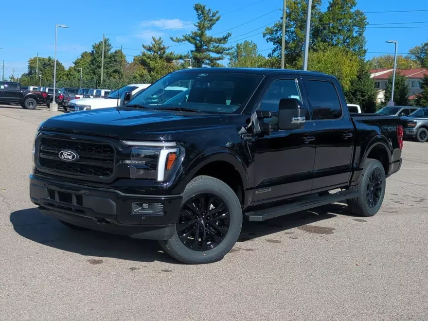2025 Ford F-150 Lariat photo 1