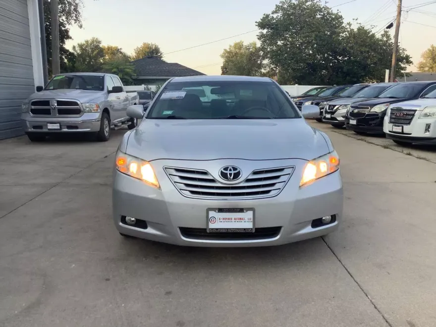 2008 Toyota Camry XLE photo 1