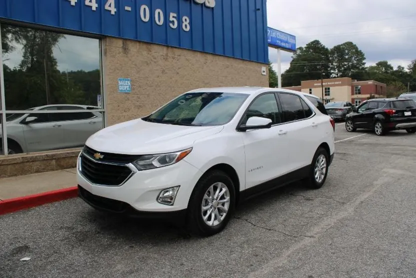 2020 Chevrolet Equinox LT photo 1