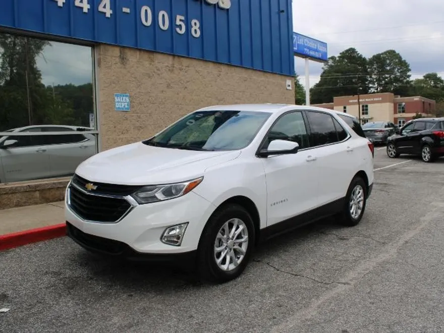 2020 Chevrolet Equinox LT photo 1