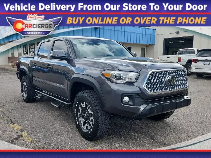 2018 Toyota Tacoma TRD Off-Road photo 1