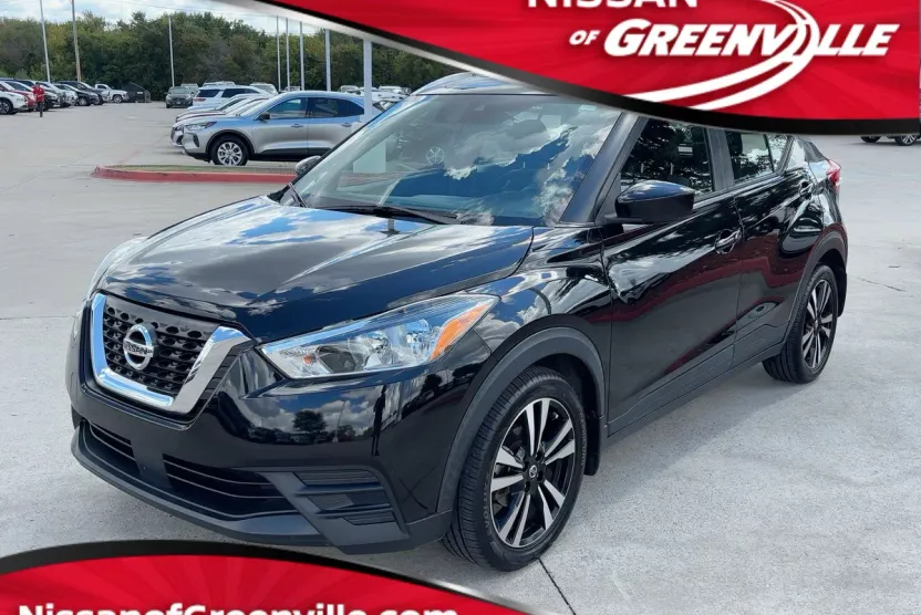 2020 Nissan Kicks SV photo 1