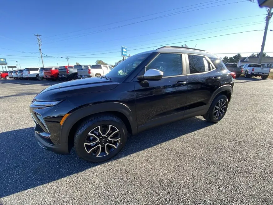 2025 Chevrolet Trailblazer ACTIV photo 1