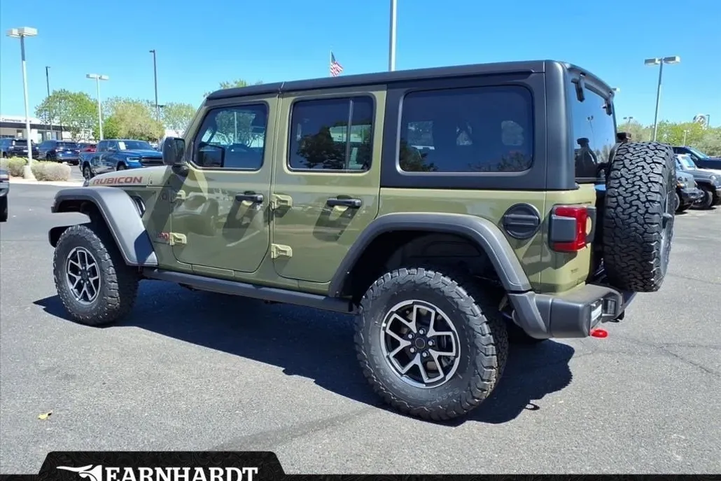 2025 Jeep Wrangler Rubicon photo 1