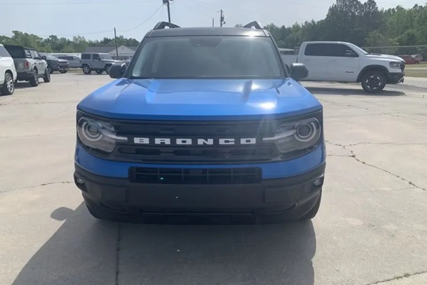 2022 Ford Bronco Sport Outer Banks photo 1