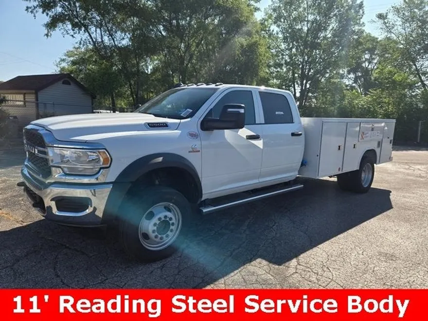 2024 Ram 5500 Tradesman photo 1