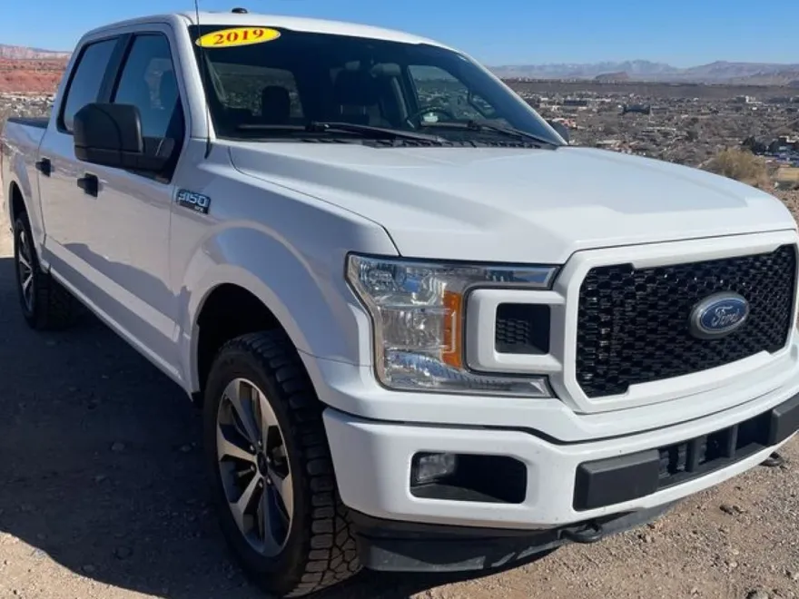 2019 Ford F-150 XL photo 1