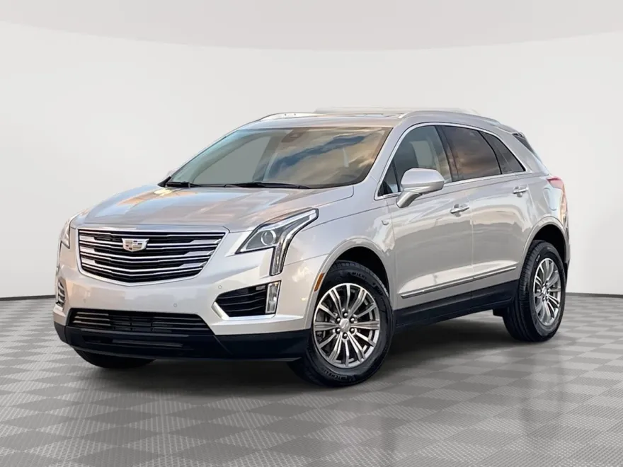 2019 Cadillac XT5 Luxury photo 1