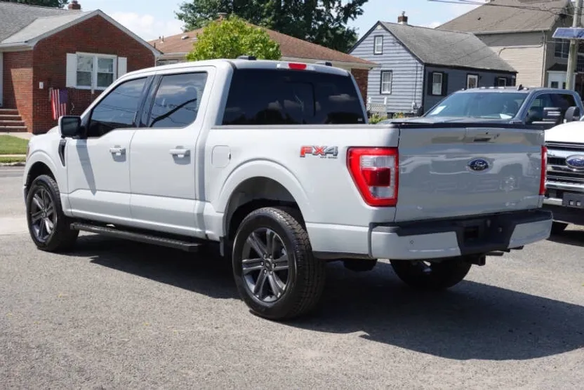 2023 Ford F-150 Lariat photo 1
