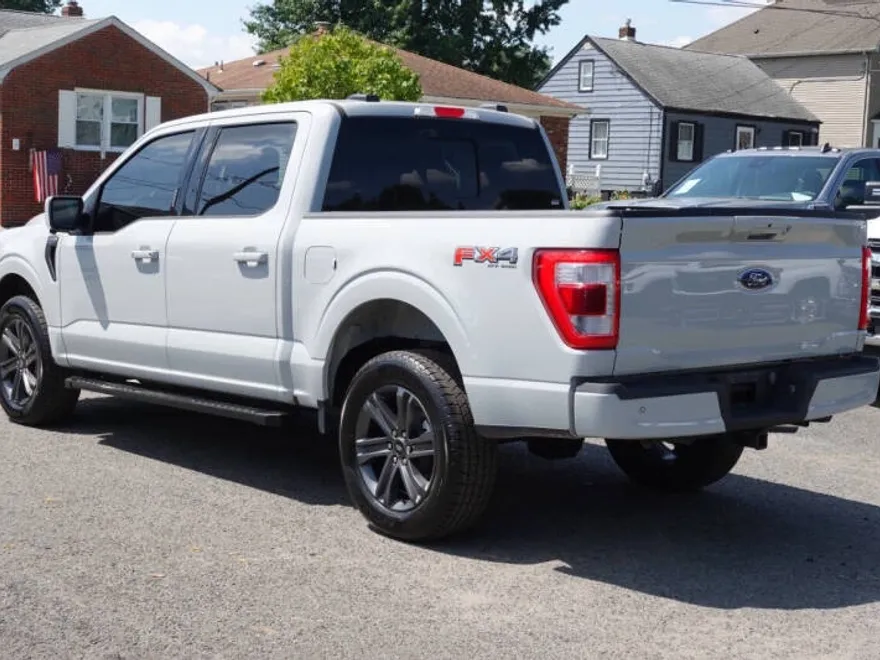 2023 Ford F-150 Lariat photo 1