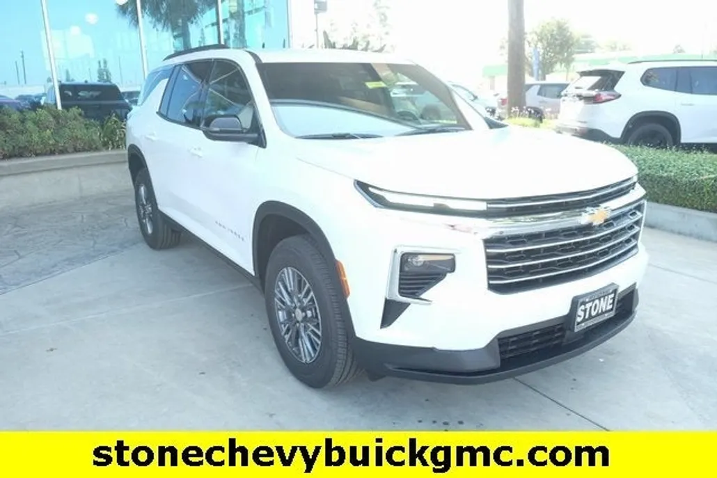 2026 Chevrolet Traverse photo 1