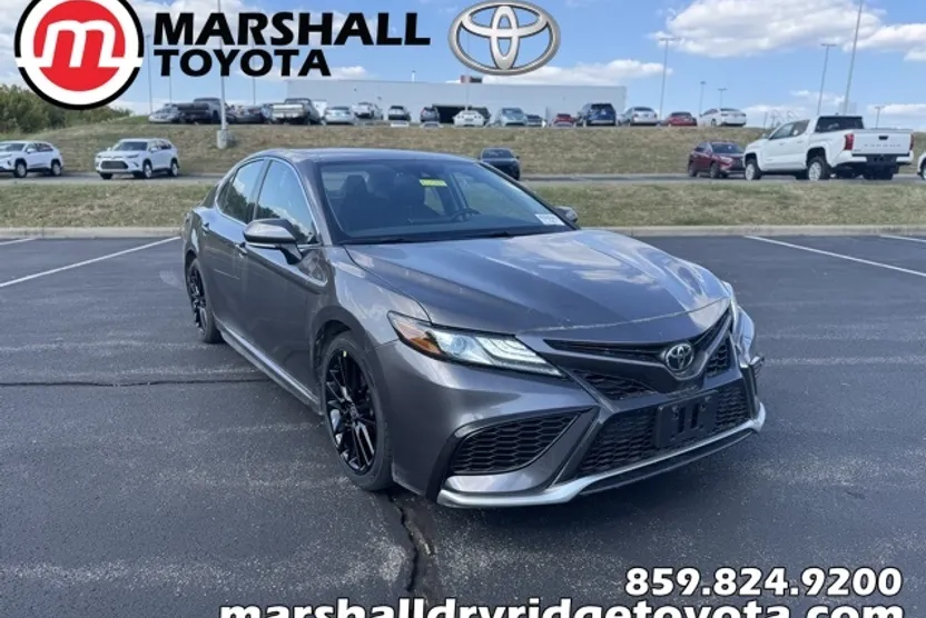 2023 Toyota Camry XSE photo 1