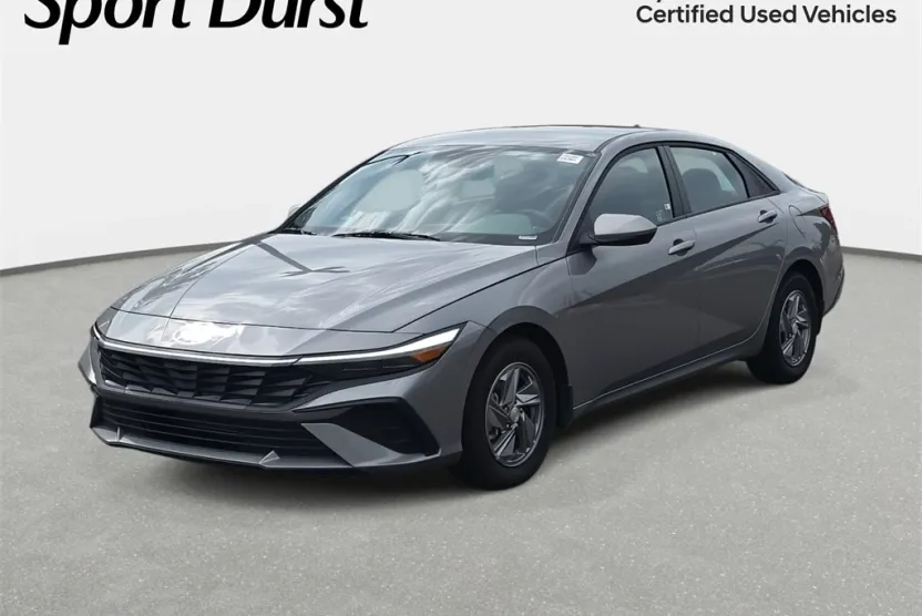 2025 Hyundai Elantra SE photo 1