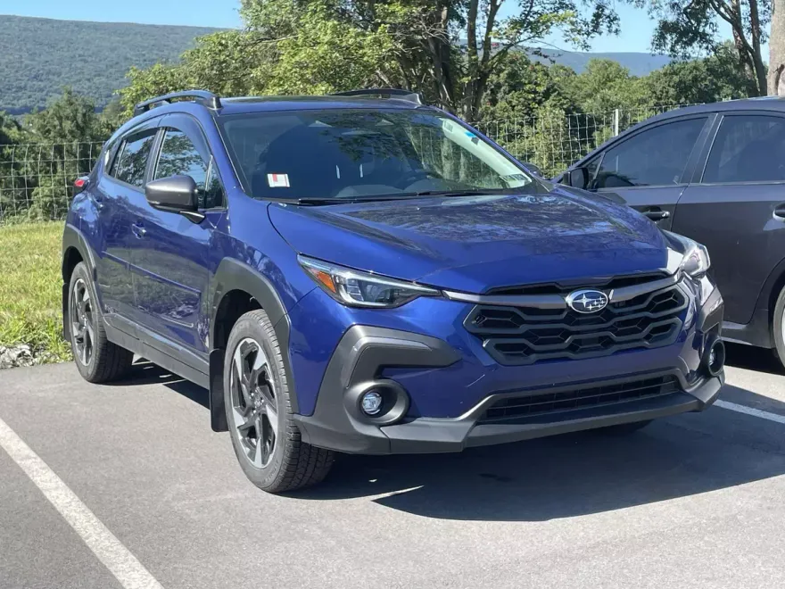 2024 Subaru Crosstrek Limited photo 1