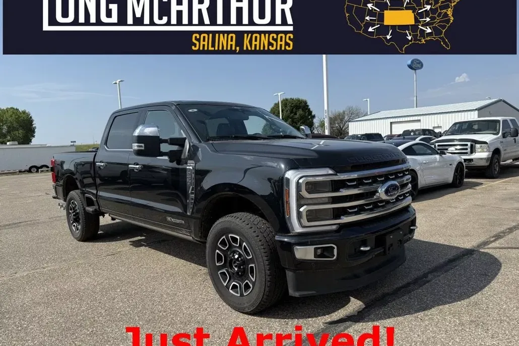 2024 Ford F-250 Platinum photo 1
