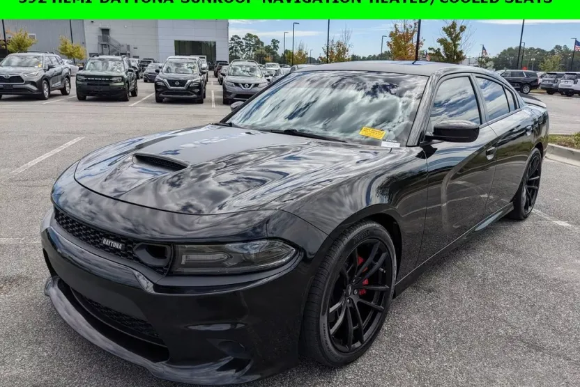 2019 Dodge Charger Scat Pack photo 1