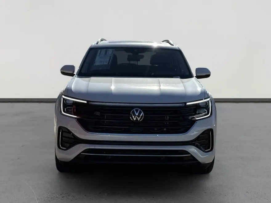 2026 Volkswagen Atlas SEL Premium R-Line photo 1