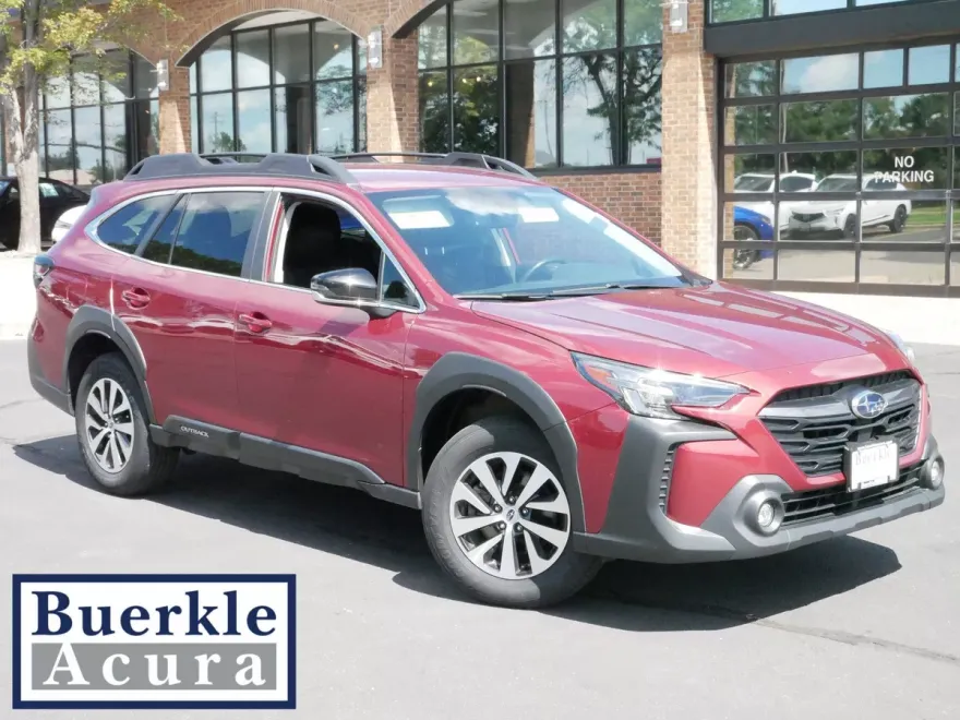 2024 Subaru Outback Premium photo 1