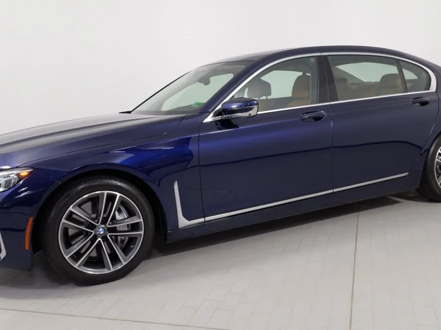 2022 Bmw 750Li photo 1