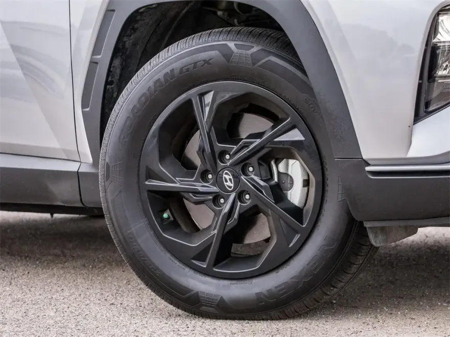 2024 Hyundai Tucson SEL photo 1