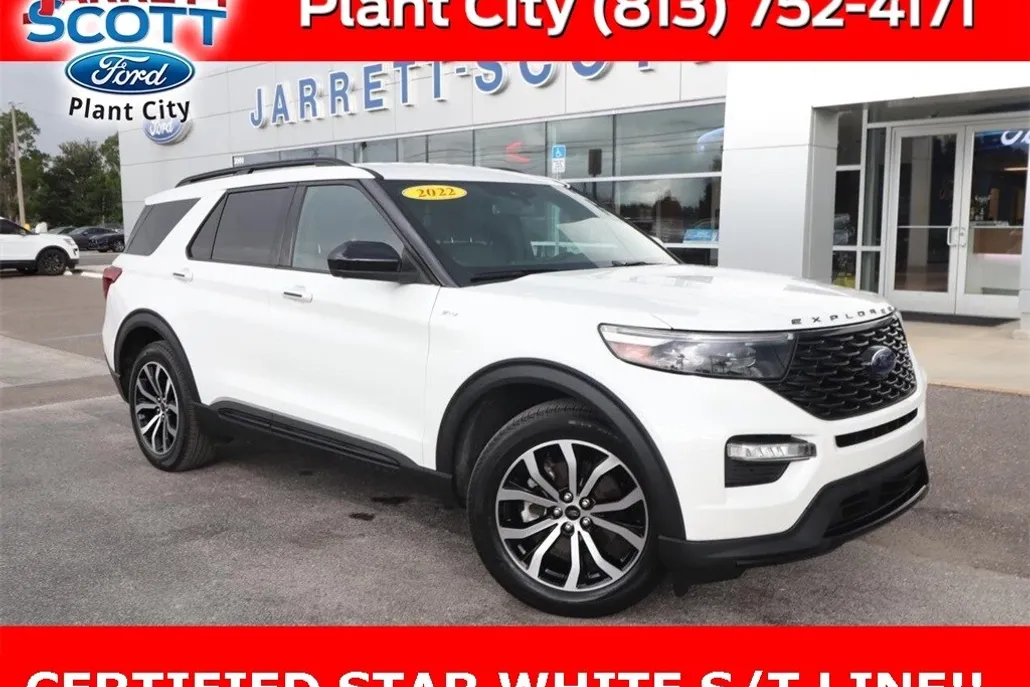 2022 Ford Explorer ST-Line photo 1