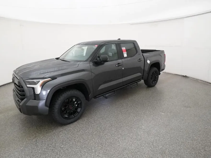 2026 Toyota Tundra SR5 CrewMax photo 1
