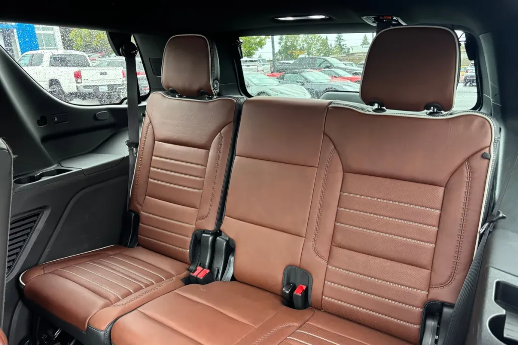 2024 Gmc Yukon Denali Ultimate photo 1