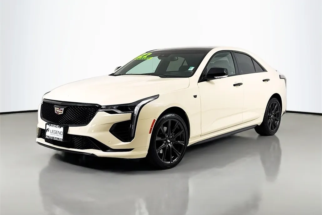 2022 Cadillac CT4 Sport photo 1