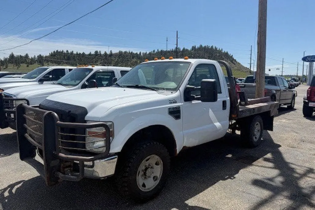 2008 Ford F-350 XL photo 1