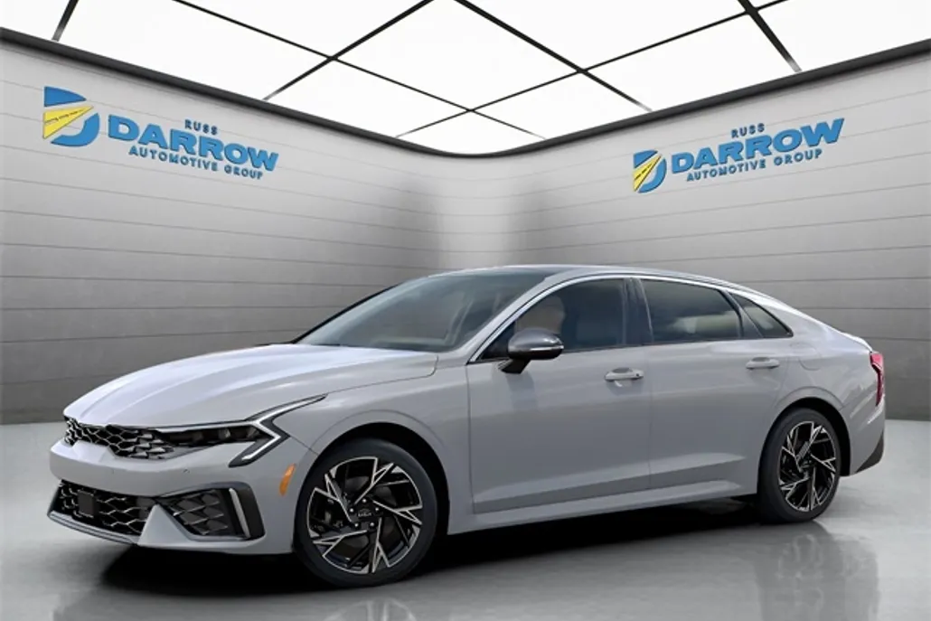 2025 Kia K5 GT-Line photo 1